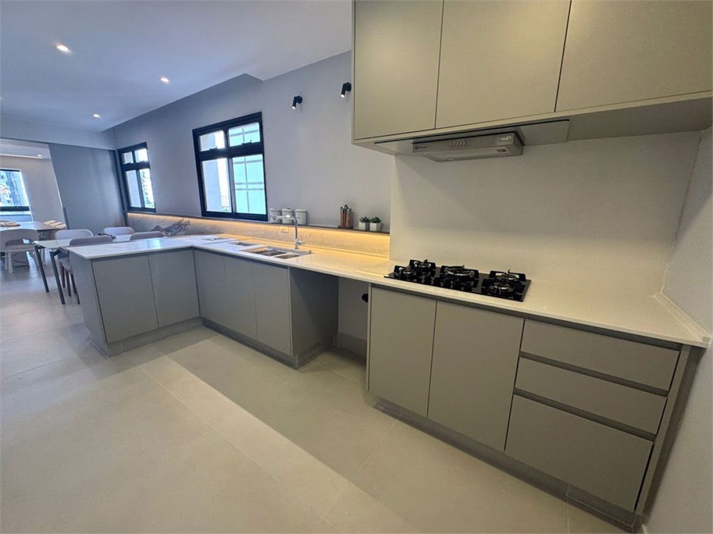 Apartamento com 4 dormitórios à venda, 295 m² por R$ 3.200.000,00 - Boqueirão - Santos/SP