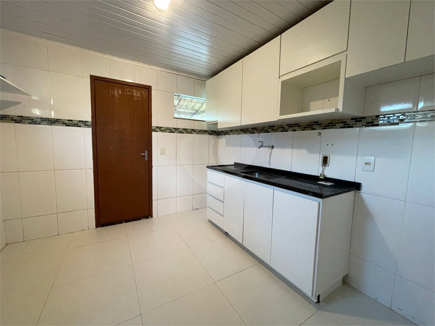 Casa à venda com 2 quartos em Maria Joaquina (tamoios), Cabo Frio, RJ