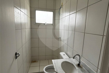 Apartamento à venda com 2 quartos em Guaraú, Salto, SP
