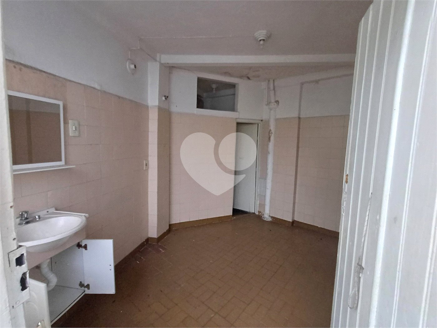 Sobrado à venda ou para alugar com 3 quartos, sendo 1 suíte, em Tremembé, São Paulo, SP