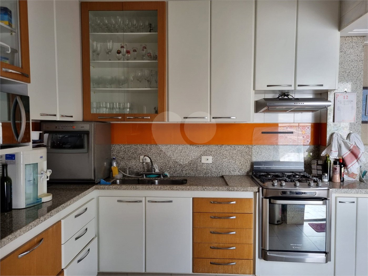 Sobrado à venda com 3 quartos, sendo 1 suíte, em Planalto Paulista, São Paulo, SP