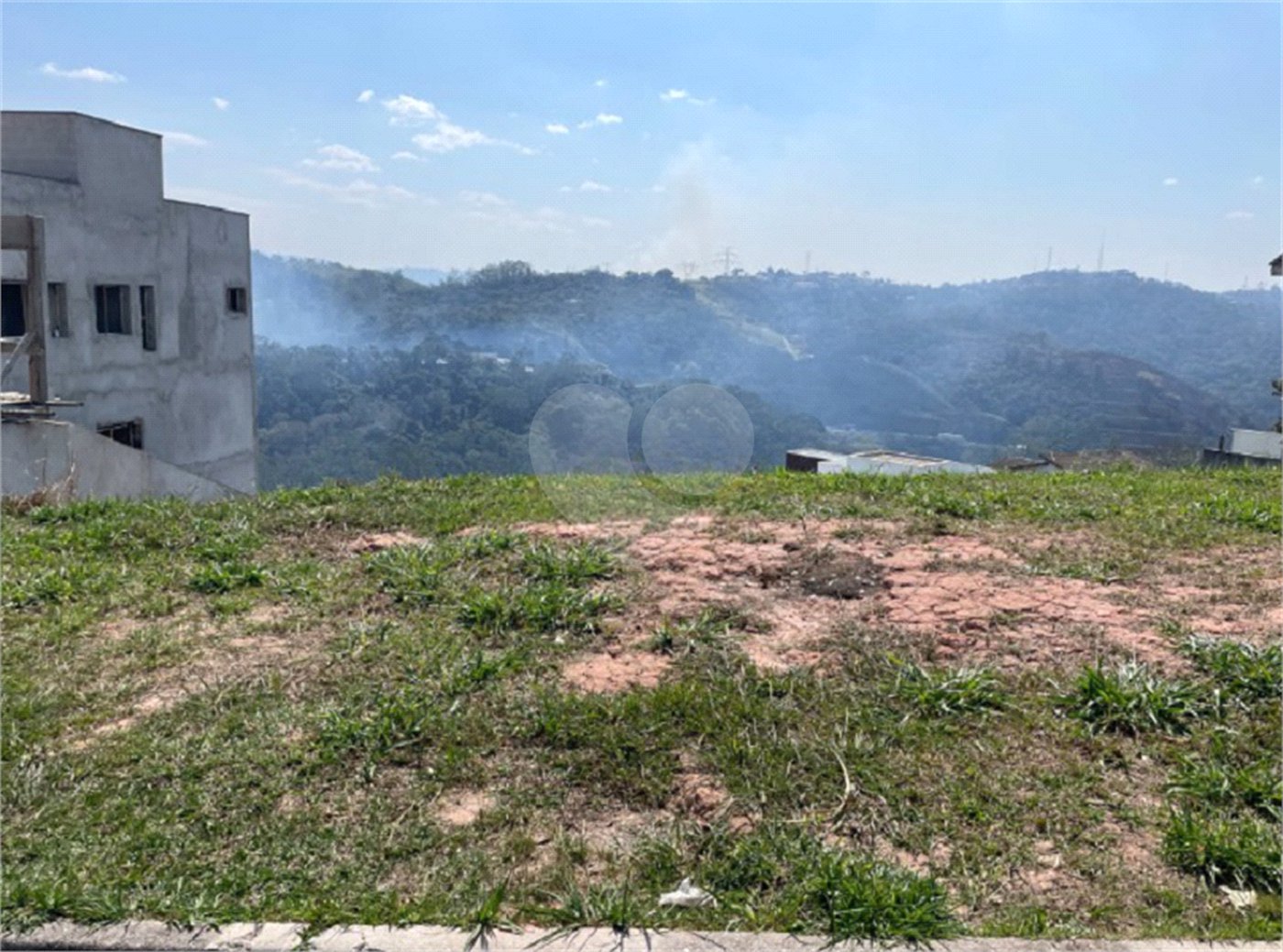 Terreno à venda no condomínio Arujá Hills Iii, Arujá - SP