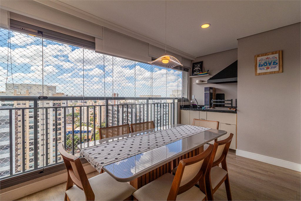 Apartamento à venda com 3 quartos, sendo 1 suíte, em Chácara Flora, São Paulo, SP