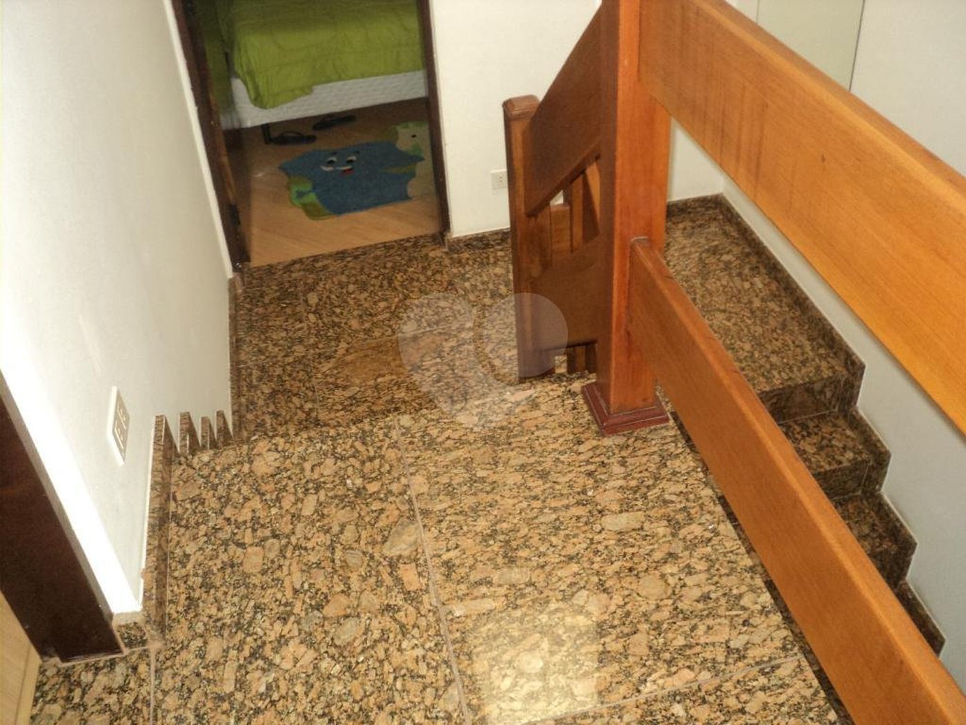 Casa Térrea à venda com 3 suítes em Vila Paulicéia, São Paulo, SP