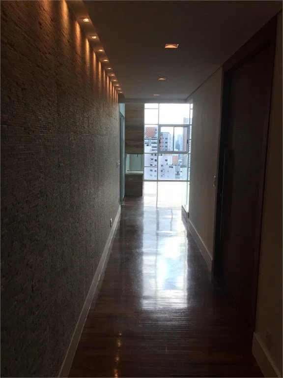Apartamento à venda ou para alugar com 4 suítes em Jardim Morumbi, São Paulo, SP