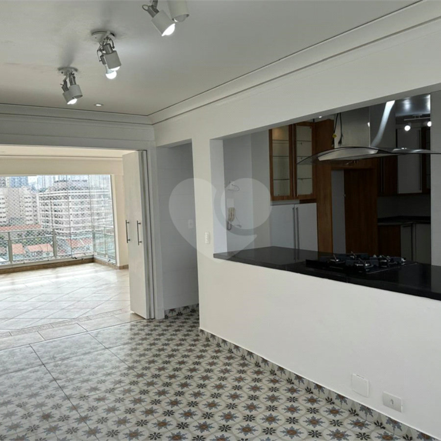 Apartamento para alugar com 3 suítes em Santana, São Paulo, SP