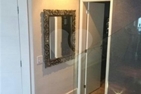 Apartamento à venda com 3 suítes em Campo Belo, São Paulo, SP