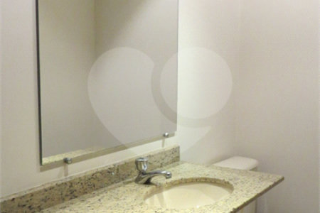 Apartamento à venda com 4 quartos, sendo 2 suítes,  em Cambuí, Campinas, SP