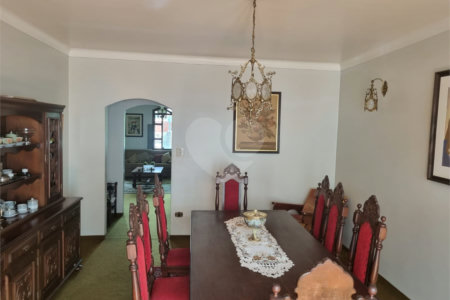Casa comercial para locação no Centro