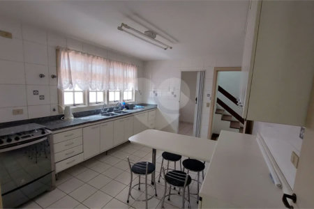 Casa para venda ou aluguel - Condomínio São Paulo II - Cotia.