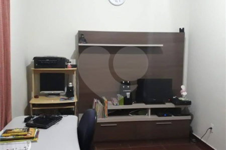 SOBRADO RESIDENCIAL EM EXCELENTE LOCALIZAÇÃO