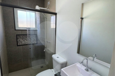 Casa para alugar com 4 suítes em Jardim Maristela, Atibaia, SP