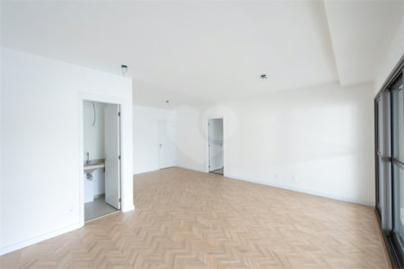 Apartamento à venda com 3 suítes em Vila Clementino, São Paulo, SP