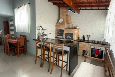 Cobertura à venda com 2 quartos, sendo 1 suíte, em Casa Branca, Santo André, SP