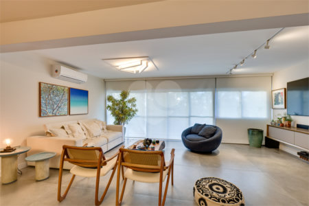 Apartamento à venda com 4 quartos, sendo 3 suítes, em Alto da Boa Vista, São Paulo, SP