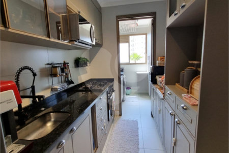 Apartamento à venda com 3 suítes em Santa Teresinha, São Paulo, SP
