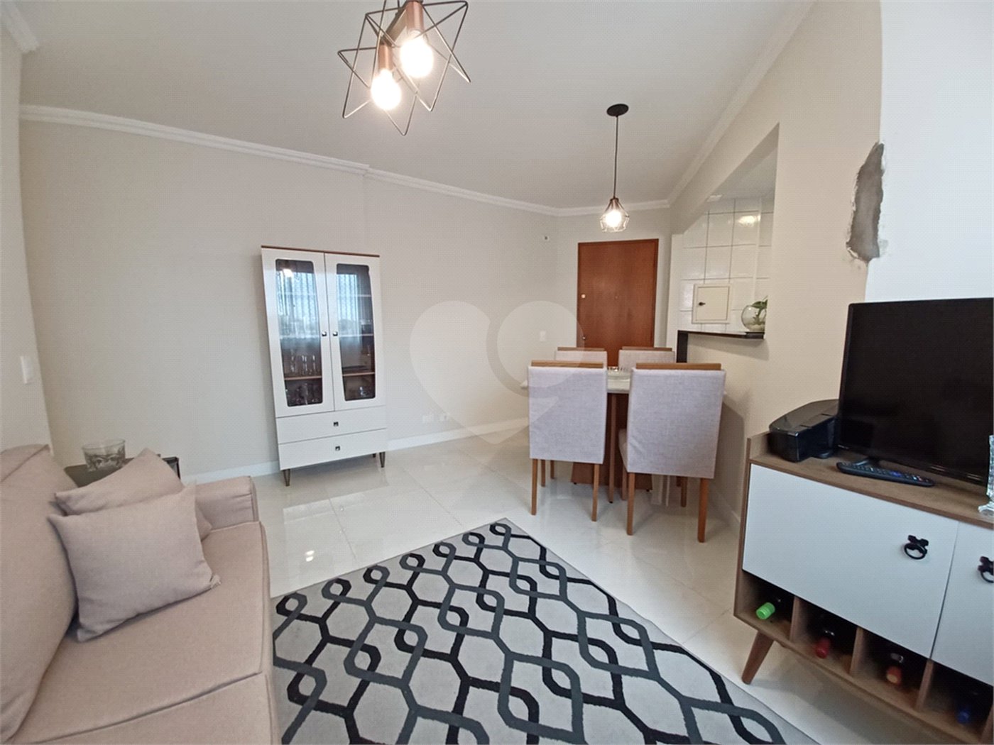 Apartamento à venda com 2 quartos em Vila Erna, São Paulo, SP