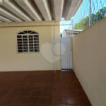 Casa de Vila à venda com 5 quartos, sendo 1 suíte, em Vila Martina, Valinhos, SP