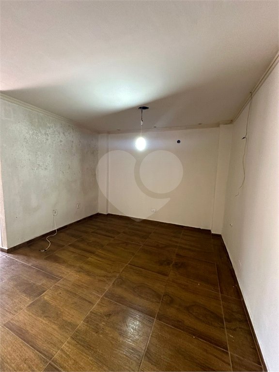 Sobrado à venda ou para alugar com 4 quartos, sendo 2 suítes, em Vila Lacíria, Ponta Porã, MS