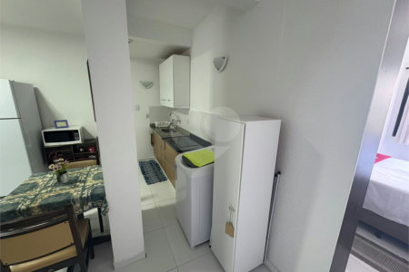 Flat à venda com 1 quarto no Centro, Mogi das Cruzes, SP