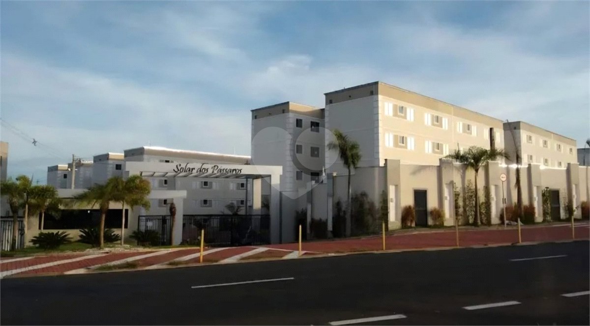 Apartamento à venda com 2 quartos em Olaria, Salto, SP