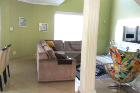 Casa à venda com 3 quartos, sendo 1 suíte, em Campo Grande, Rio de Janeiro, RJ