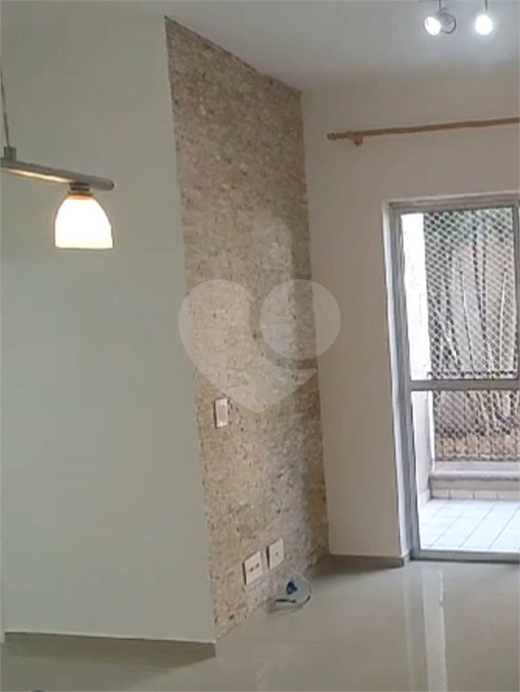 Apartamento à venda com 2 quartos em Jardim Ester Yolanda, São Paulo, SP