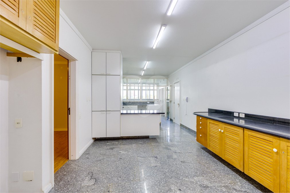 Apartamento à venda com 4 suítes em Alto da Boa Vista, São Paulo, SP