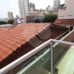 Casa à venda com 3 quartos, sendo 2 suítes, no condomínio Mário Araújo, São Paulo - SP