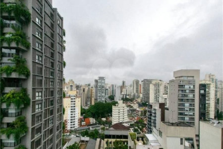 Apartamento à venda com 2 quartos, sendo 1 suíte, em Vila Olímpia, São Paulo, SP