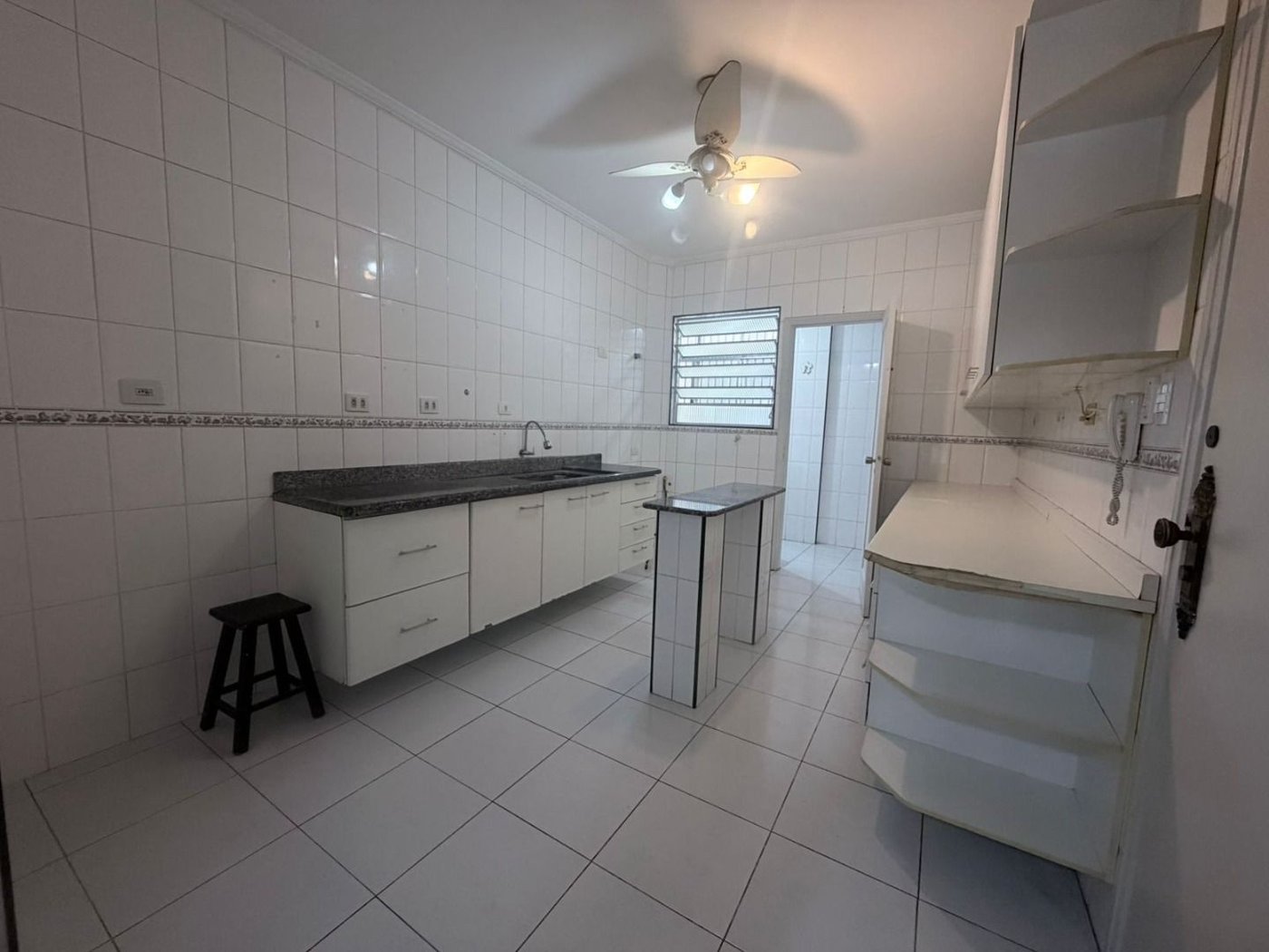 Apartamento com 2 dormitórios à venda, 130 m² por R$ 670.000,00 - Boqueirão - Santos/SP