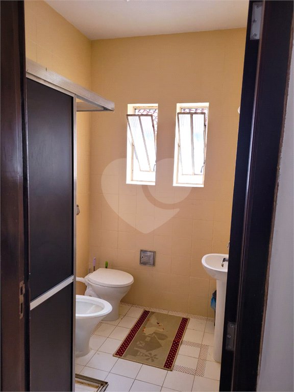 Sobrado à venda com 4 quartos, sendo 2 suítes,  em Vila Madalena, São Paulo, SP