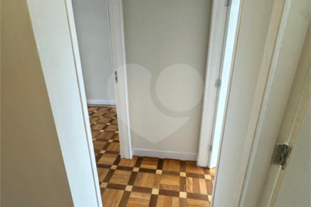 Apartamento à venda com 4 quartos, sendo 1 suíte, em Bela Vista, São Paulo, SP