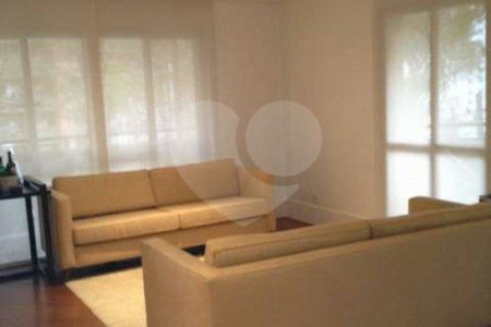Apartamento à venda com 3 suítes em Jardim Ampliação, São Paulo, SP