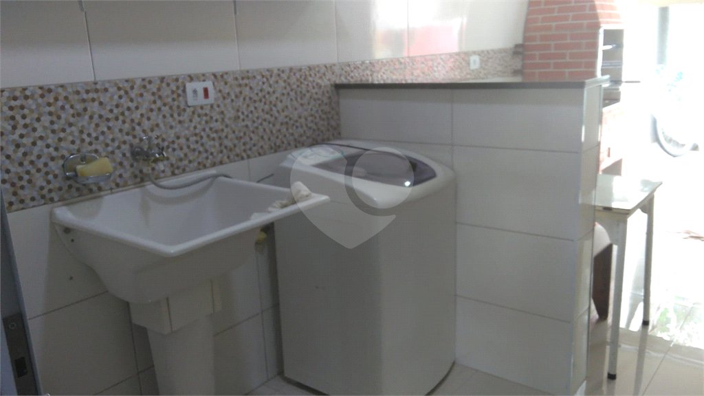 Casa Térrea à venda com 3 quartos, sendo 1 suíte,  em Jardim Estância Brasil, Atibaia, SP