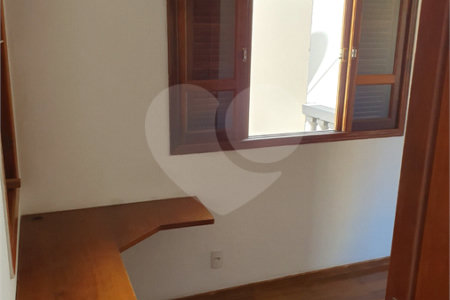 Casa em condomínio à venda com 4 quartos, sendo 1 suíte, em Santana, São Paulo, SP