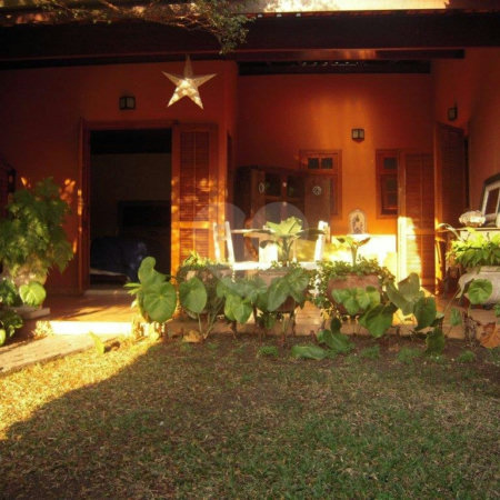 Casa à venda com 5 quartos, sendo 2 suítes,  em Saúde, São Paulo, SP