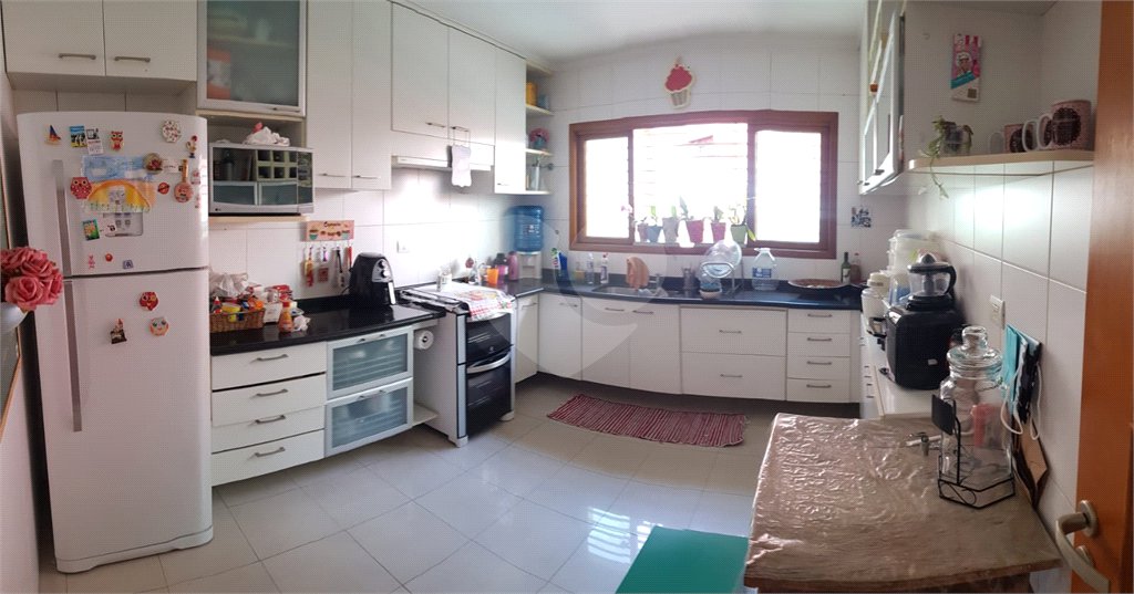 Casa à venda com 3 suítes em Santana, São Paulo, SP