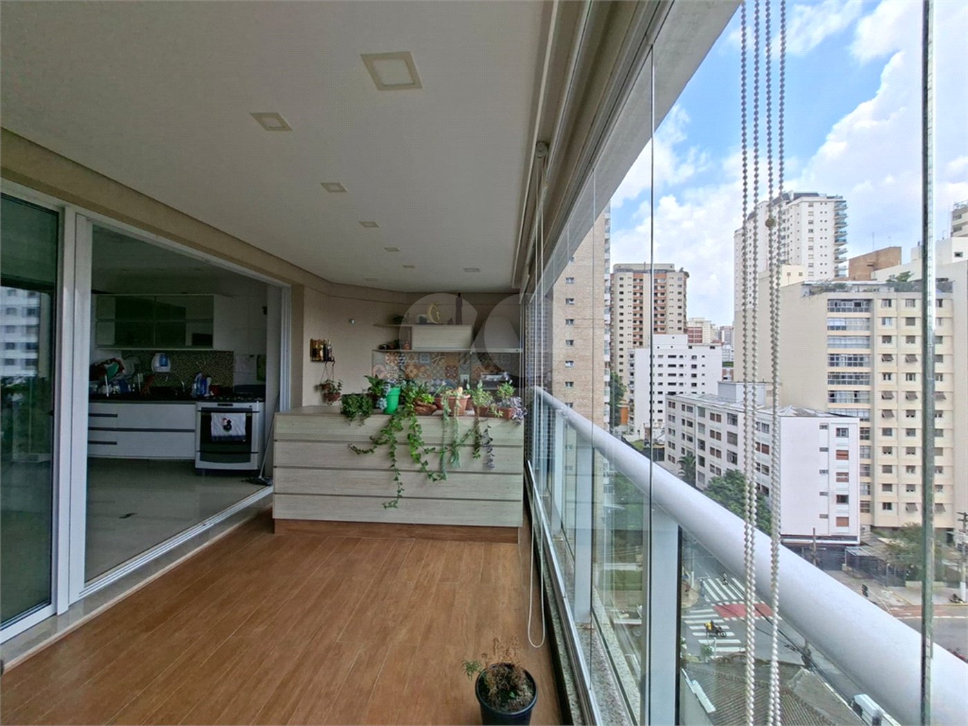 Apartamento à venda com 4 quartos, sendo 3 suítes,  em Perdizes, São Paulo, SP