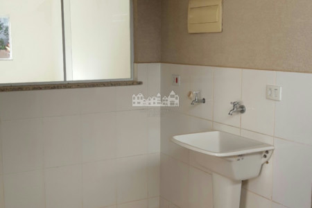 Casa à Venda no Condomínio Villaggio Siriema II – Conforto e Segurança em Atibaia