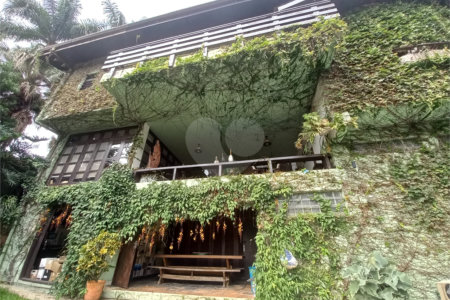 Sobrado à venda com 4 quartos, sendo 2 suítes, em Fazenda Morumbi, São Paulo, SP