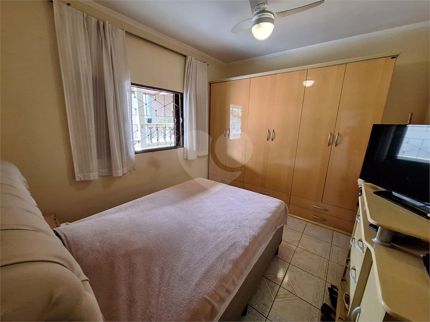 Casa à venda com 2 quartos em Jardim Simus, Sorocaba, SP
