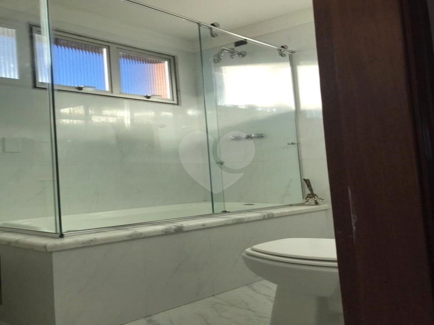Apartamento à venda com 3 quartos, sendo 1 suíte,  em Vila Polopoli, São Paulo, SP