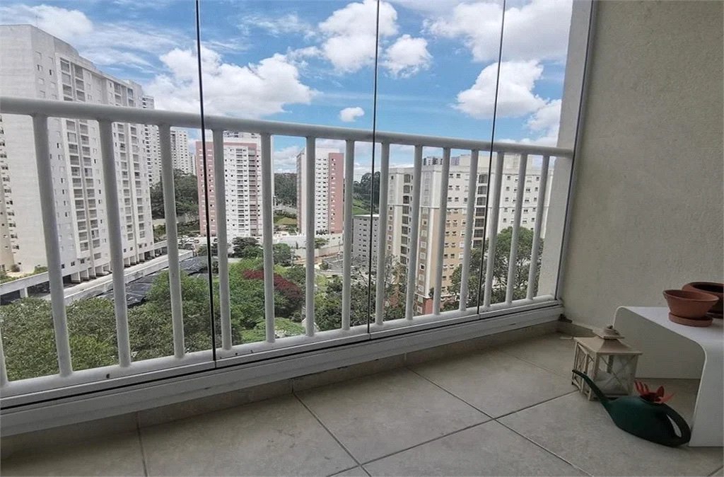 Apartamento à venda com 2 quartos em Parque Reboucas, São Paulo, SP