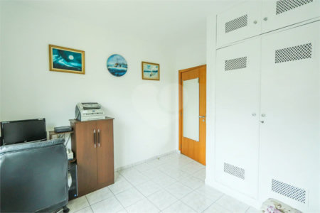 Casa à venda com 4 quartos, sendo 1 suíte, em Jardim Franca, São Paulo, SP