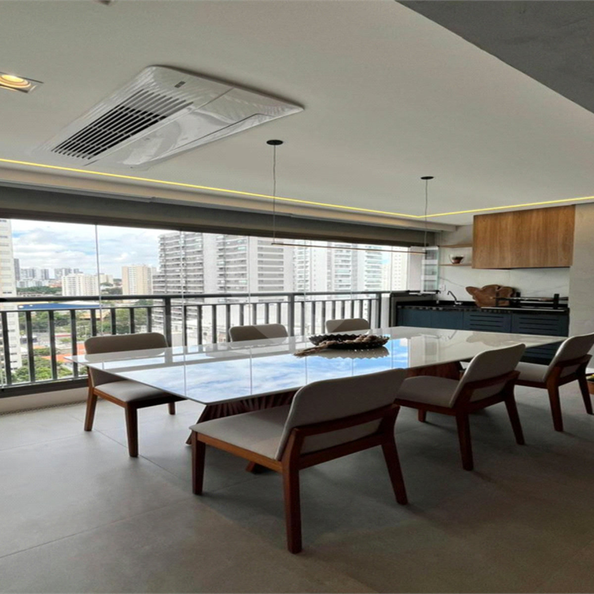 Apartamento à venda com 3 quartos, sendo 1 suíte, em Jardim Prudência, São Paulo, SP