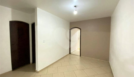 Casa à venda com 4 quartos, sendo 2 suítes,  em Parque Santana, Mogi das Cruzes, SP
