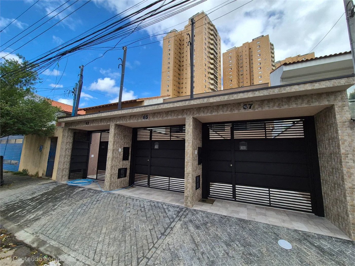 Sobrado à venda com 2 suítes em Vila Polopoli, São Paulo, SP