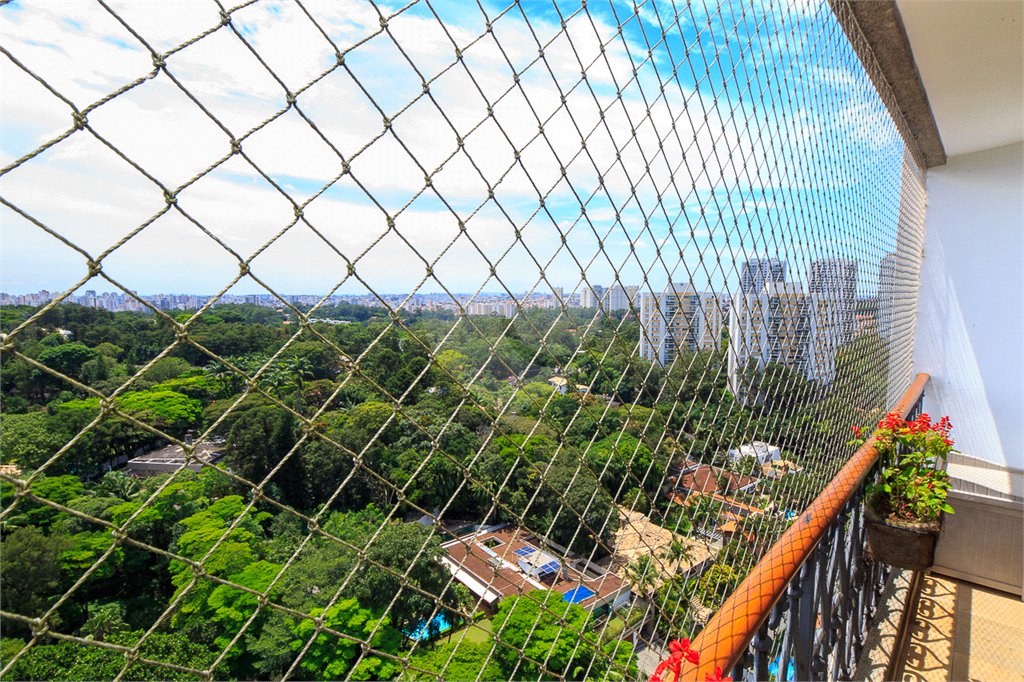 Cobertura à venda com 3 suítes em Alto da Boa Vista, São Paulo, SP
