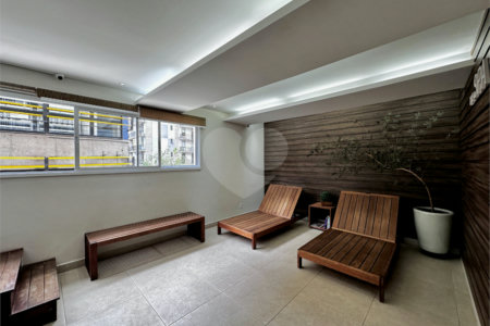 Apartamento à venda com 2 quartos, sendo 1 suíte, em Alto da Boa Vista, São Paulo, SP
